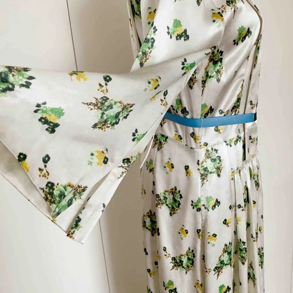 Toga Pulla
Maxi dress - Picture 7 of 12